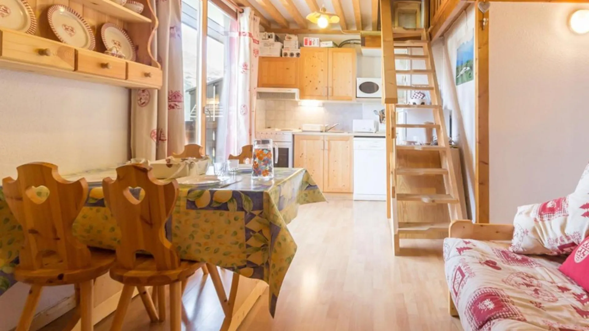 Appartement La Plagne Montalbert , 2 pièces, 5 personnes - FR-1-181-2501
